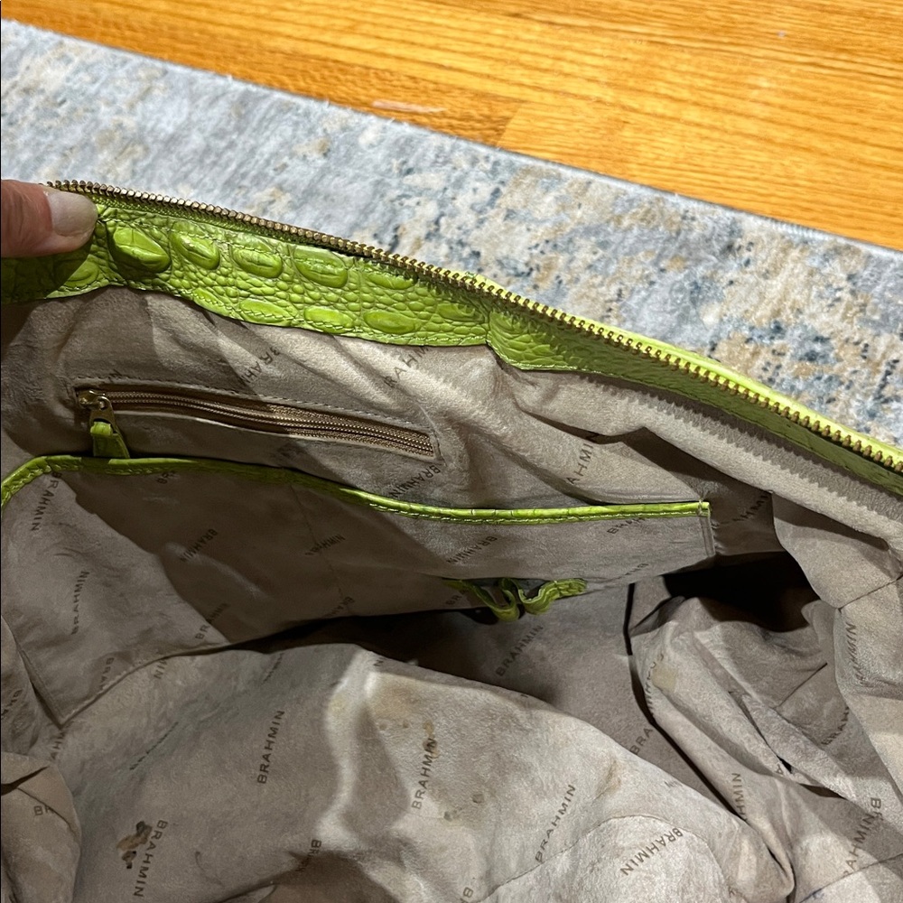 Brahmin lime green overnight bag - Picture 11 of 13